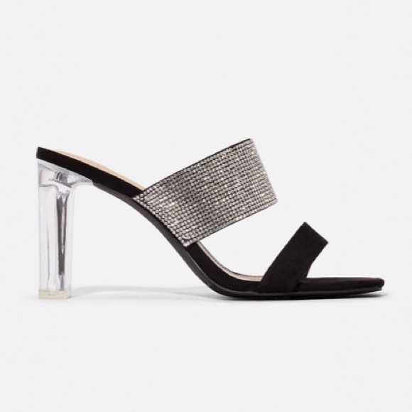 Take 40% Off JustFab Black Sidewalk Slayer Sandals Size 7 NIB - Picture 2 of 7